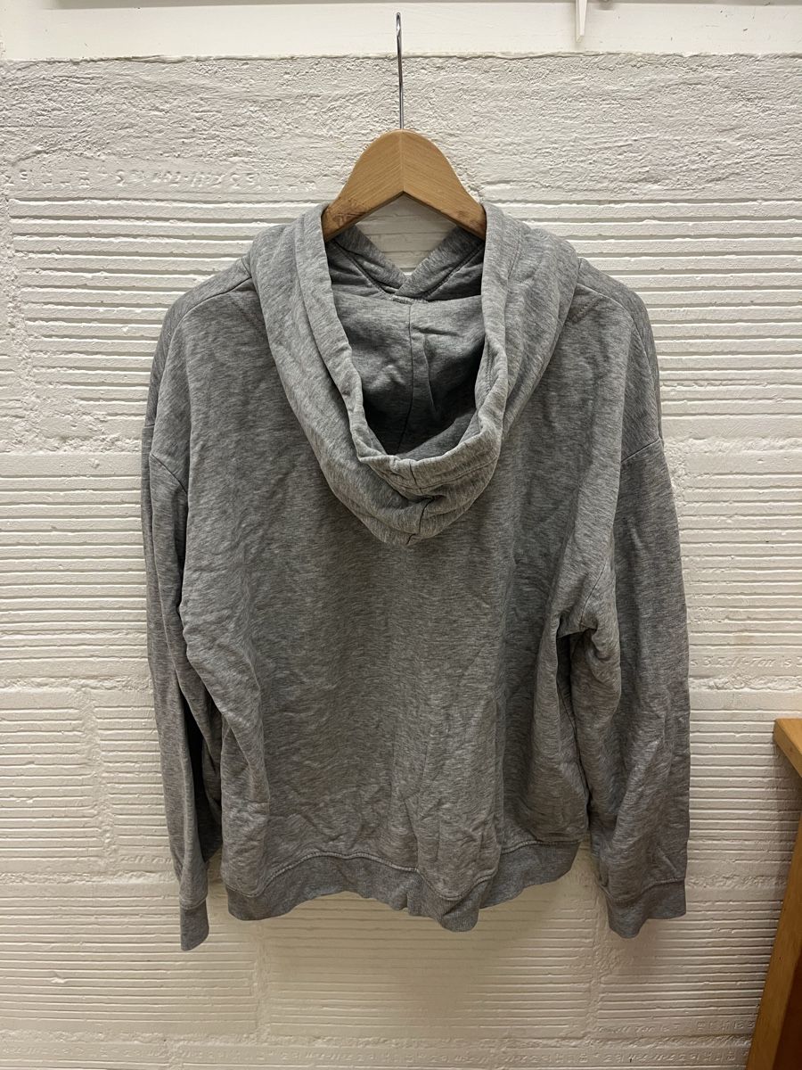 Maglioni & Felpe: Grauer H&M Hoodie, Grösse M – Usato da Meilen venduto da jes_c25c 4