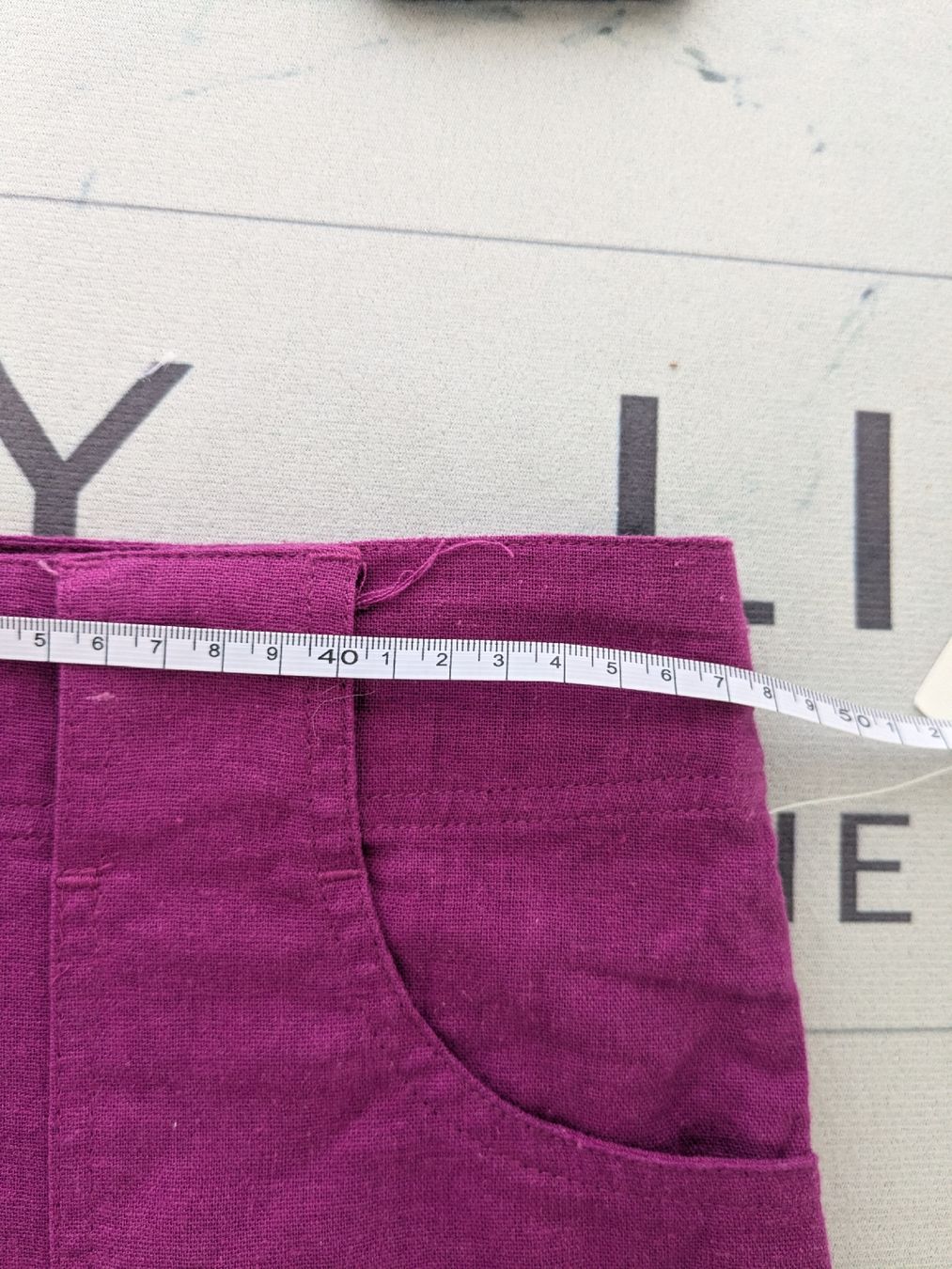 Pantalons: Leinenhose, neue, Grösse 46  – D'occasion à Rorschach par olg_5qq2 7