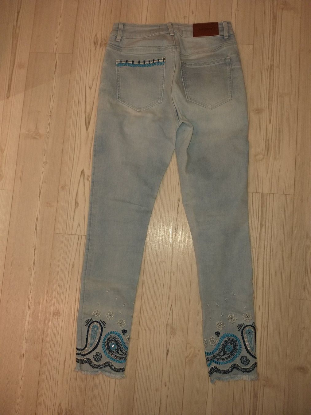 Desigual Jeans: Jeans DESIGUAL  Taille / Grosse W 26......... – Gebraucht aus Cossonay-ville von Super-Price-Quality 4