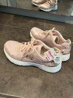 Sketchers Gr 40 NP 84.95
