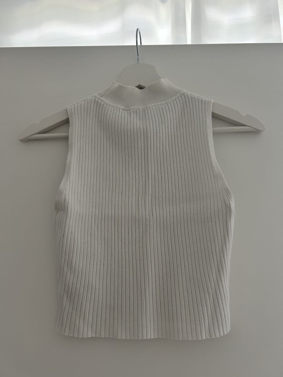 H&M Top: Weisses Highneck Top Grösse XS – Usato da Oberkirch LU venduto da a.nn.y 1