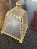 Dekorative Glas-Vitrine, goldfarben, ideal für Sammler! (57)