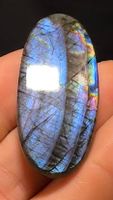 Wunderschönes Labradorit Cabochon von höchster Qualität