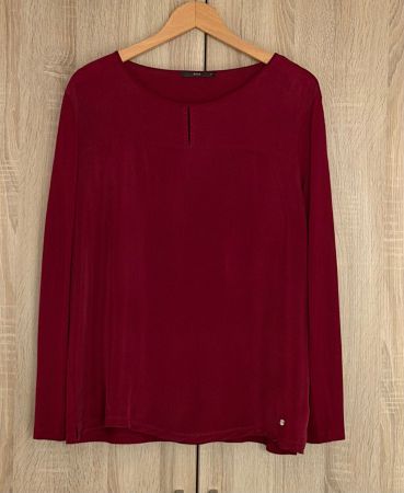Brax Bluse rot Grösse 44 seidiger Stoff