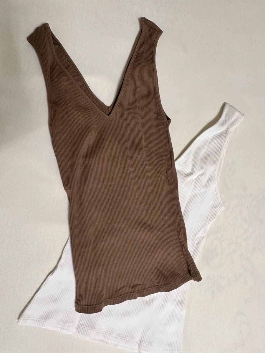 Tezenis Tops: 2 stk.Tezenis Top Gr:S,M – Neu (gemäss Beschreibung) aus Sevelen von Stopglobal. 8