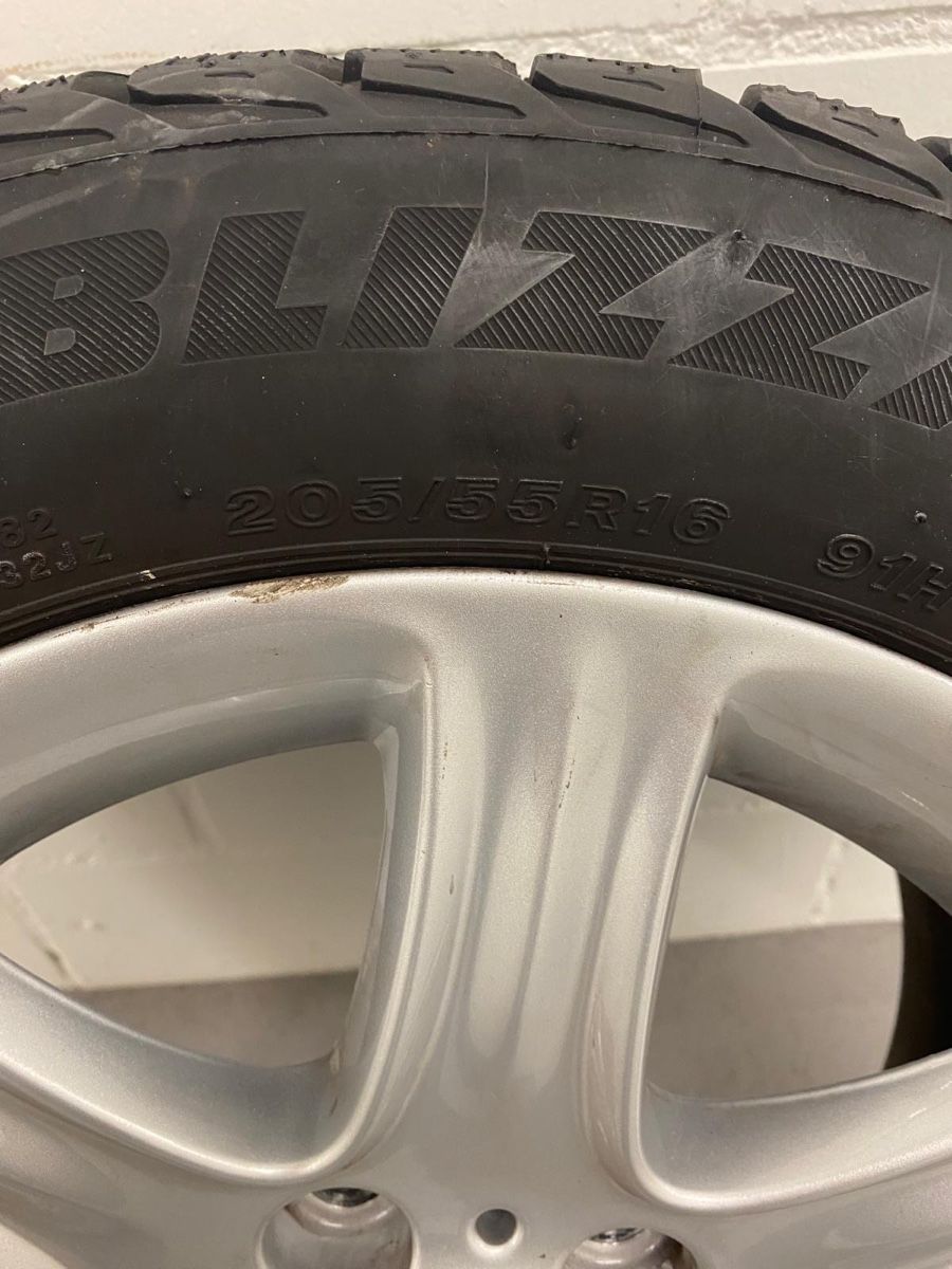 Pneumatici & Ruote complete: BMW 377 Radsatz – Usato da Liestal venduto da mashlymaa 7