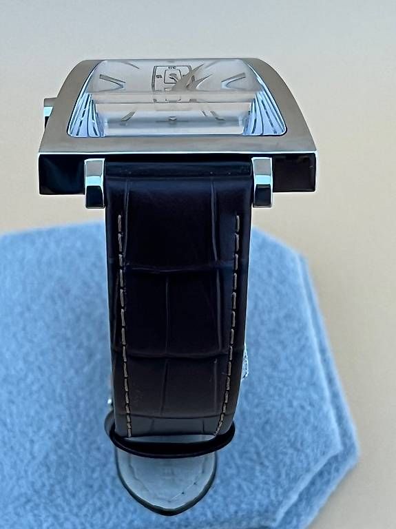 Corum Orologi: Corum Trapeze - Neuwertig – Usato da Reinach BL venduto da high-speed 1