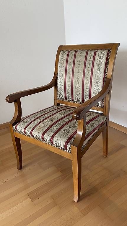Poltrone: Armlehnstuhl Biedermeier – Usato da Muttenz venduto da lillizoo
