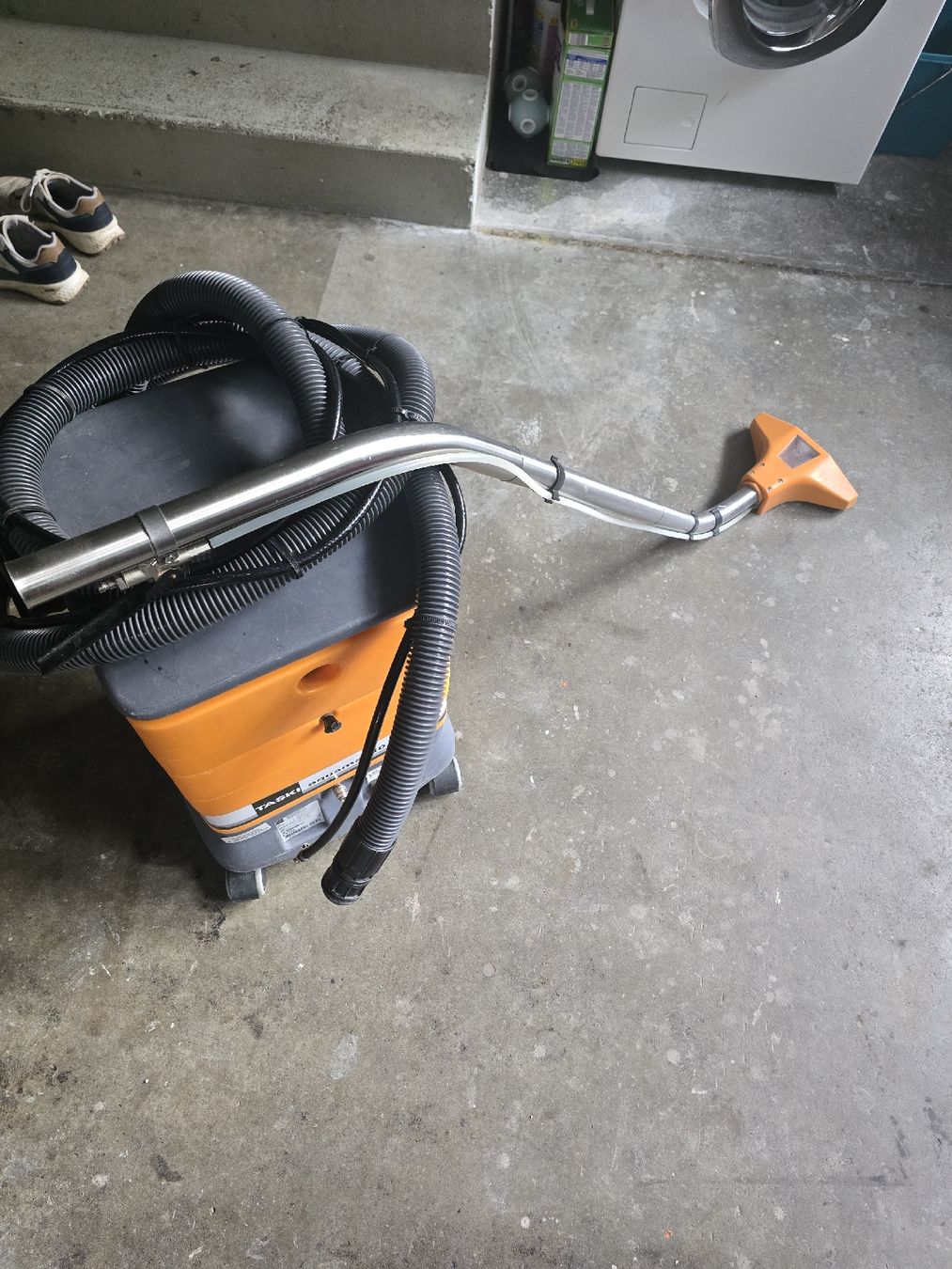 Toutes les machines: Taski Aquamat 10.1 in Top Zustand – D'occasion à Zürich par inf_q6bm 2