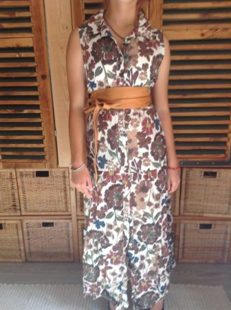 Tolles feminines Designer Maxikleid Dress zum knöpfen