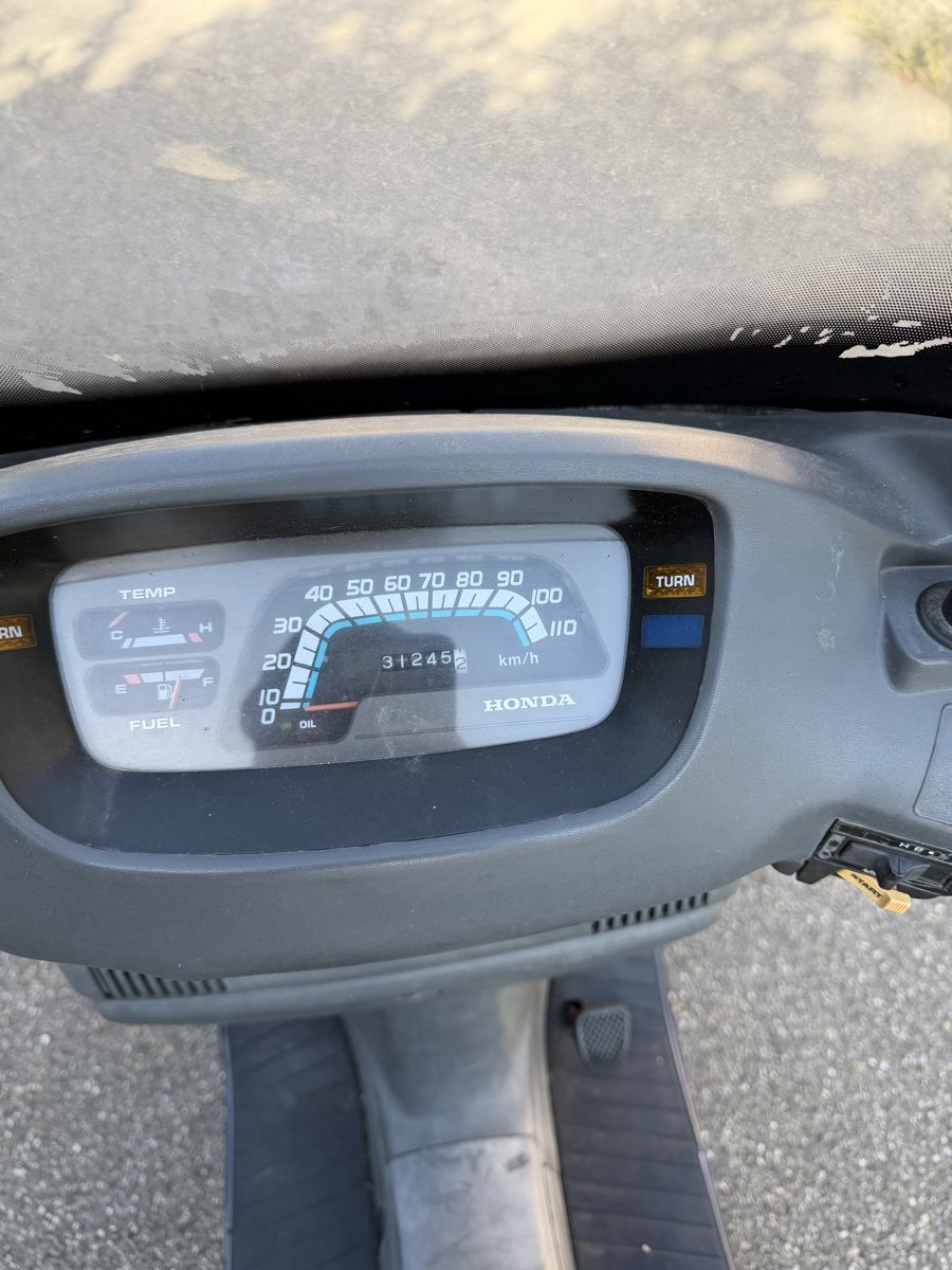 Honda Scooter: Honda Spacy 125cc Blau – Usato da Utzenstorf venduto da _.itallenny07._ 3