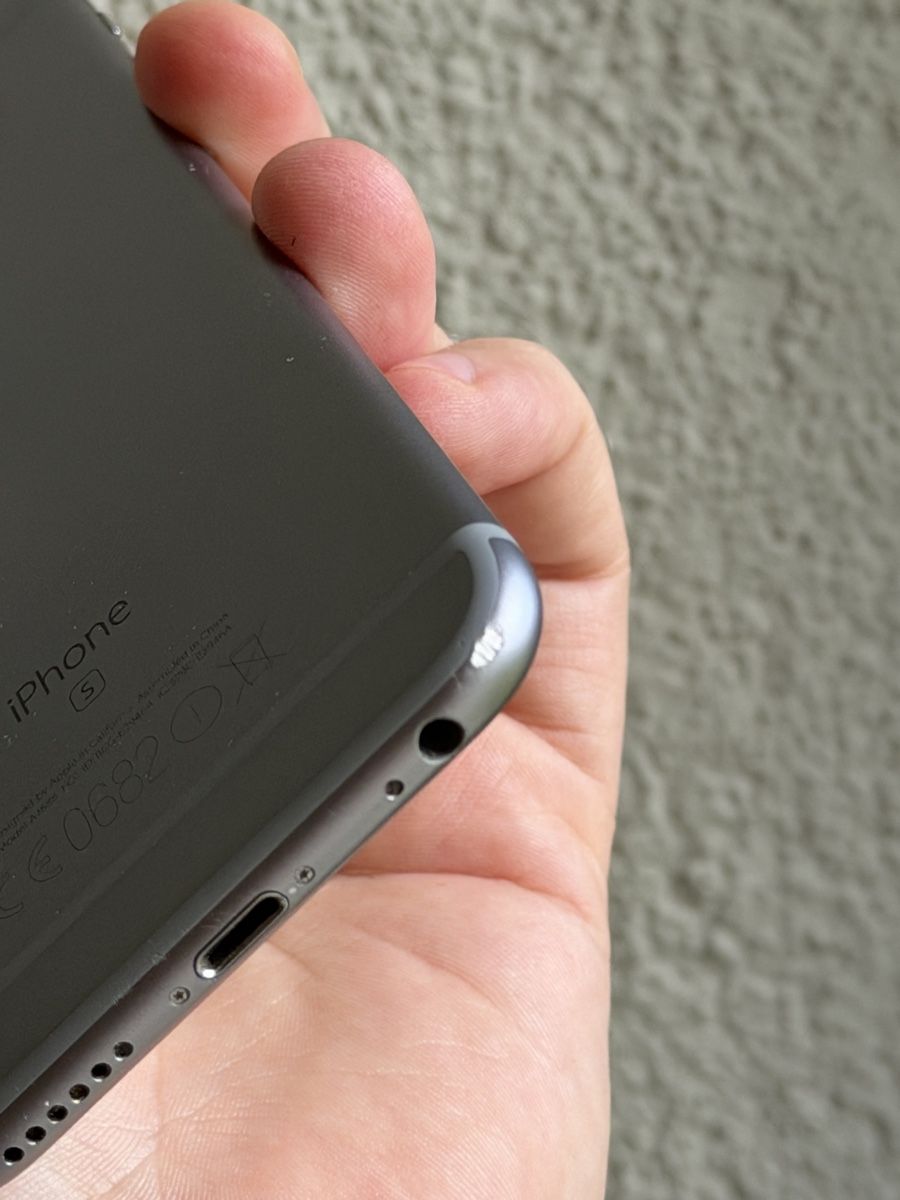 Apple Telefoni cellulari / Smartphones: Apple iPhone 6s Space Grey 128gb  – Usato da Zürich venduto da idbronskiy 5
