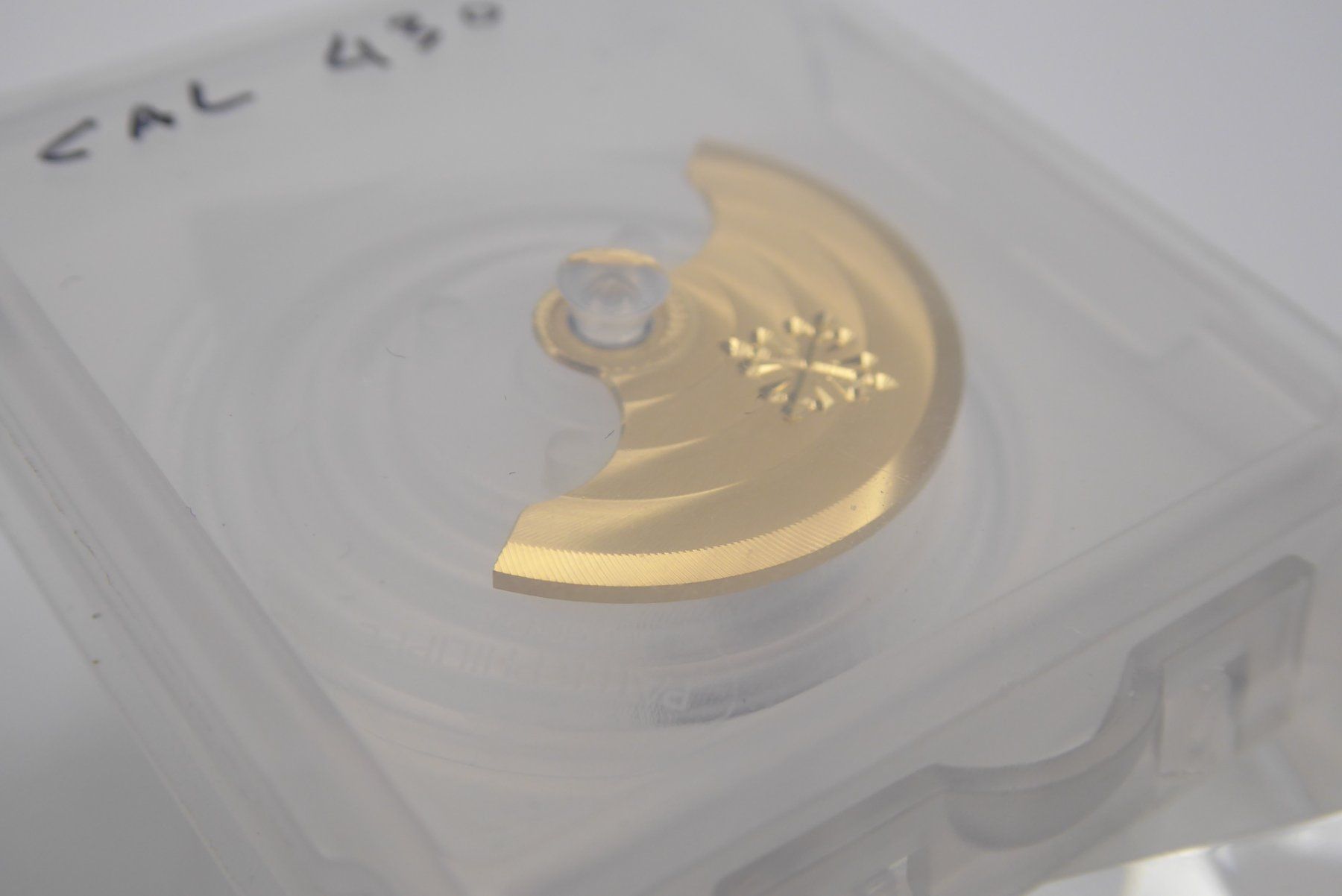 Patek Philippe Montres: Patek Philippe Nautilus oscillating weight ref. 26-330 / 430 – D'occasion à Geneve par adr_xk6n 1