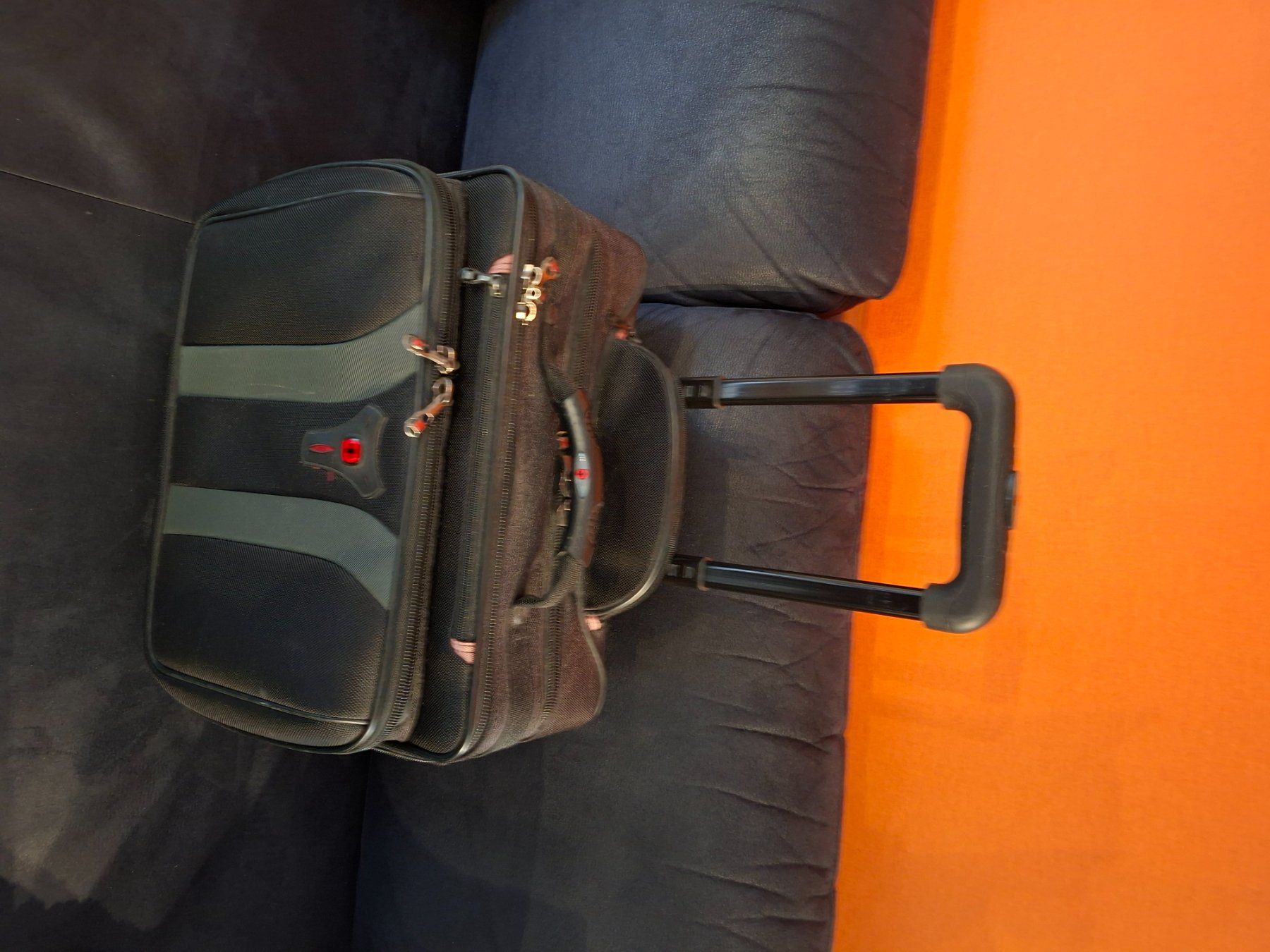 Reisekoffer: Wenger Rollkoffer – Gebraucht aus Niederlenz von cor_y5ry 1
