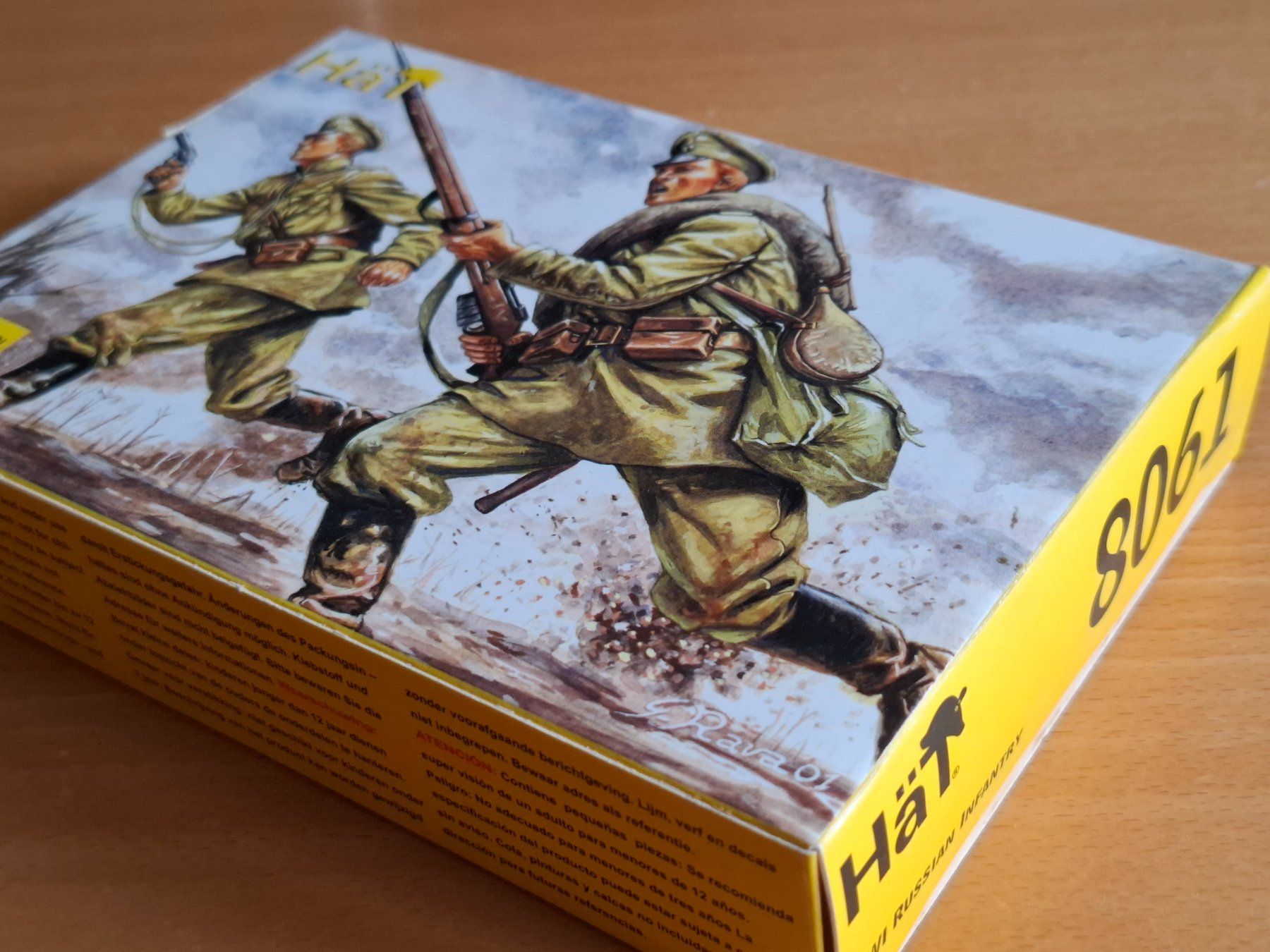 Kit di modellismo & Modellini statici: HäT 1/72 WW l Russian Infantry – Nuovo e nell'imballaggio originale da Diepoldsau venduto da beeteutel 2