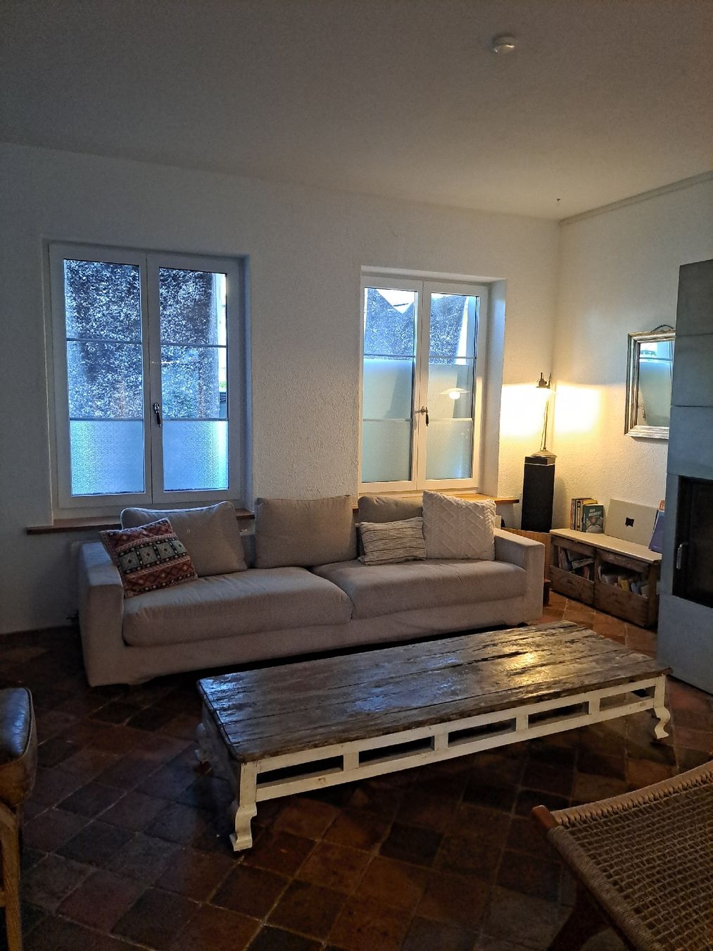 Sofas: Sofa in beigem Cord – Gebraucht aus Hombrechtikon von Brunnengass 2
