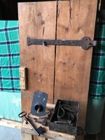 Porte et serrure d'un mazot
