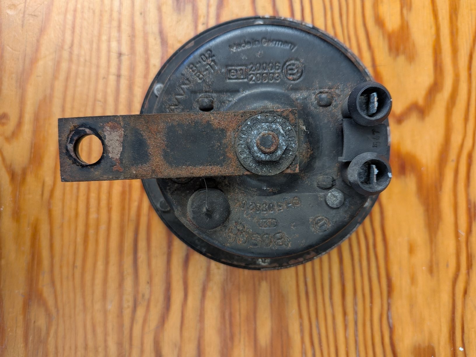 Tutti pezzi di ricambio auto: Horn Hupe 12 Volt  – Usato da Künten venduto da sheila017 1