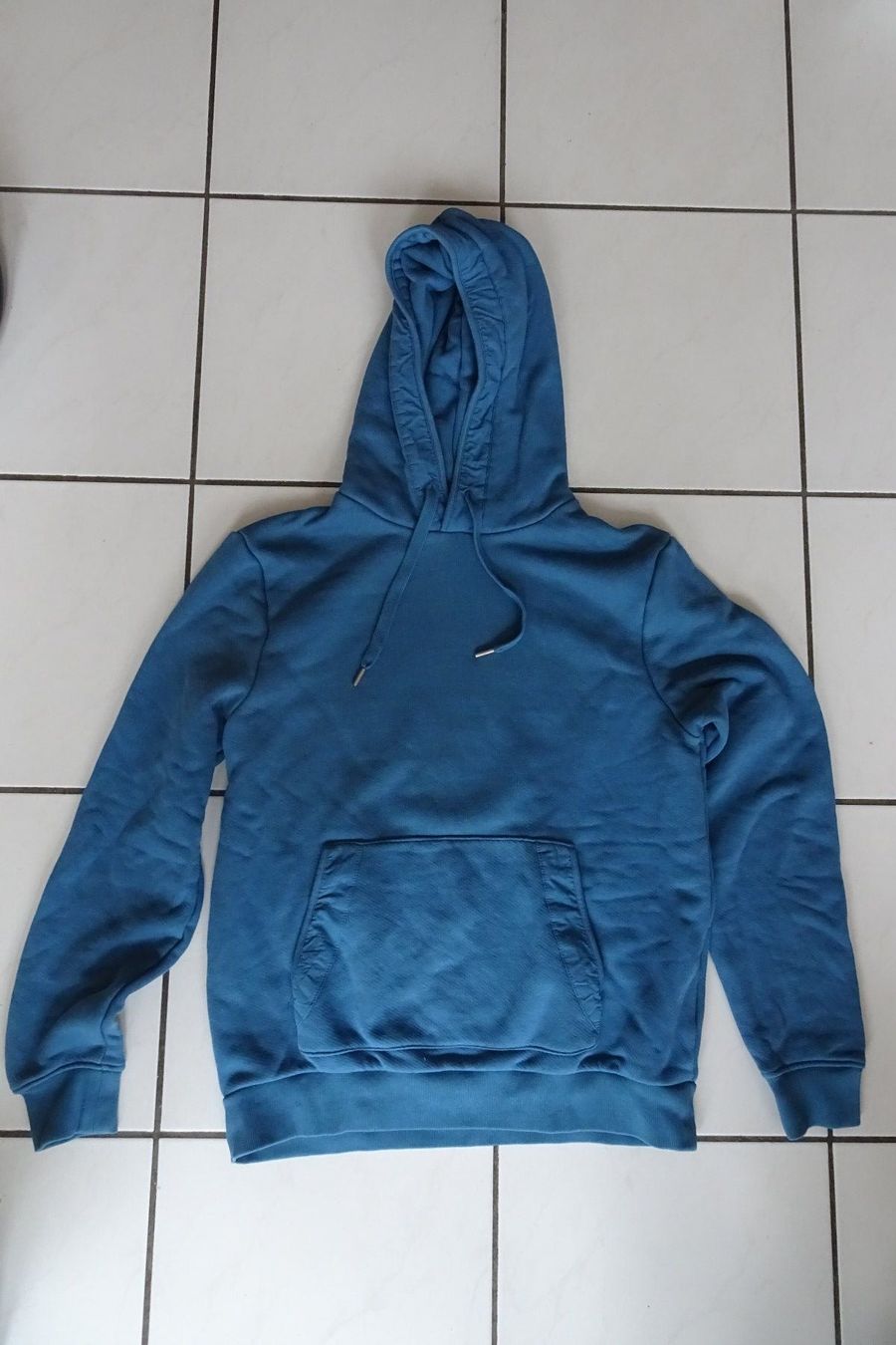 C&A Maglioni & Felpe: Pullover mit Kapuze Gr. M – Usato da Strengelbach venduto da schmetterling20