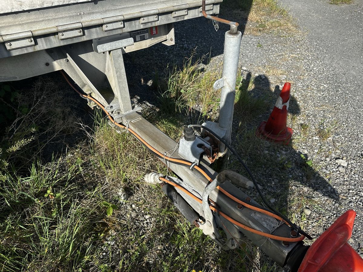 Anhänger: 2 Gute Anhänger  mit HB  – Gebraucht aus Luzern von Swiss-Garage 3