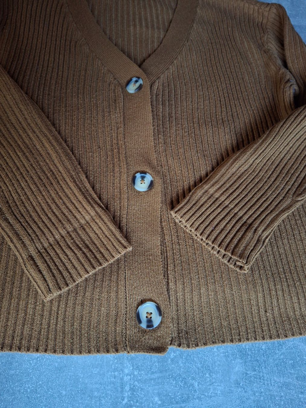 Giacche: Jaquette - cardigan camel taille 40/42 marque bpc – Usato da Villiers venduto da san_jn5w 1