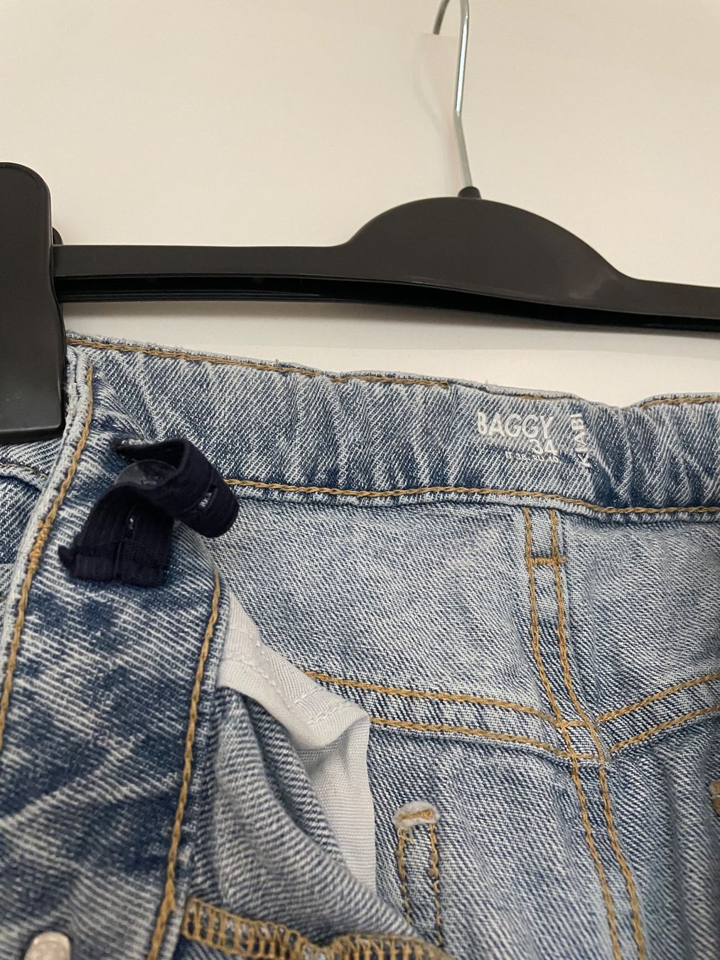 Jeans: Jeans - Kiabi – Nuovo (secondo la descrizione) da La Chaux-de-Fonds venduto da ju_paol2 2