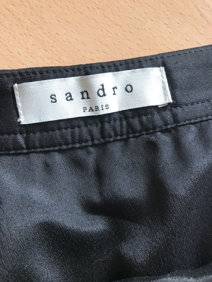 Sandro Gonne: Jupe noire SANDRO, taille 1, neuve avec étiquette – Nuovo e nell'imballaggio originale da Morges venduto da sandy069 5