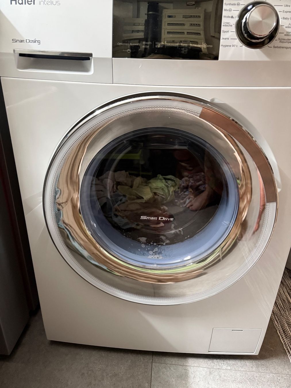 Haier Lavatrici: Haier HW80-BD1626 Intelius Waschmaschine – Usato da Buchs-ZH venduto da Birikina