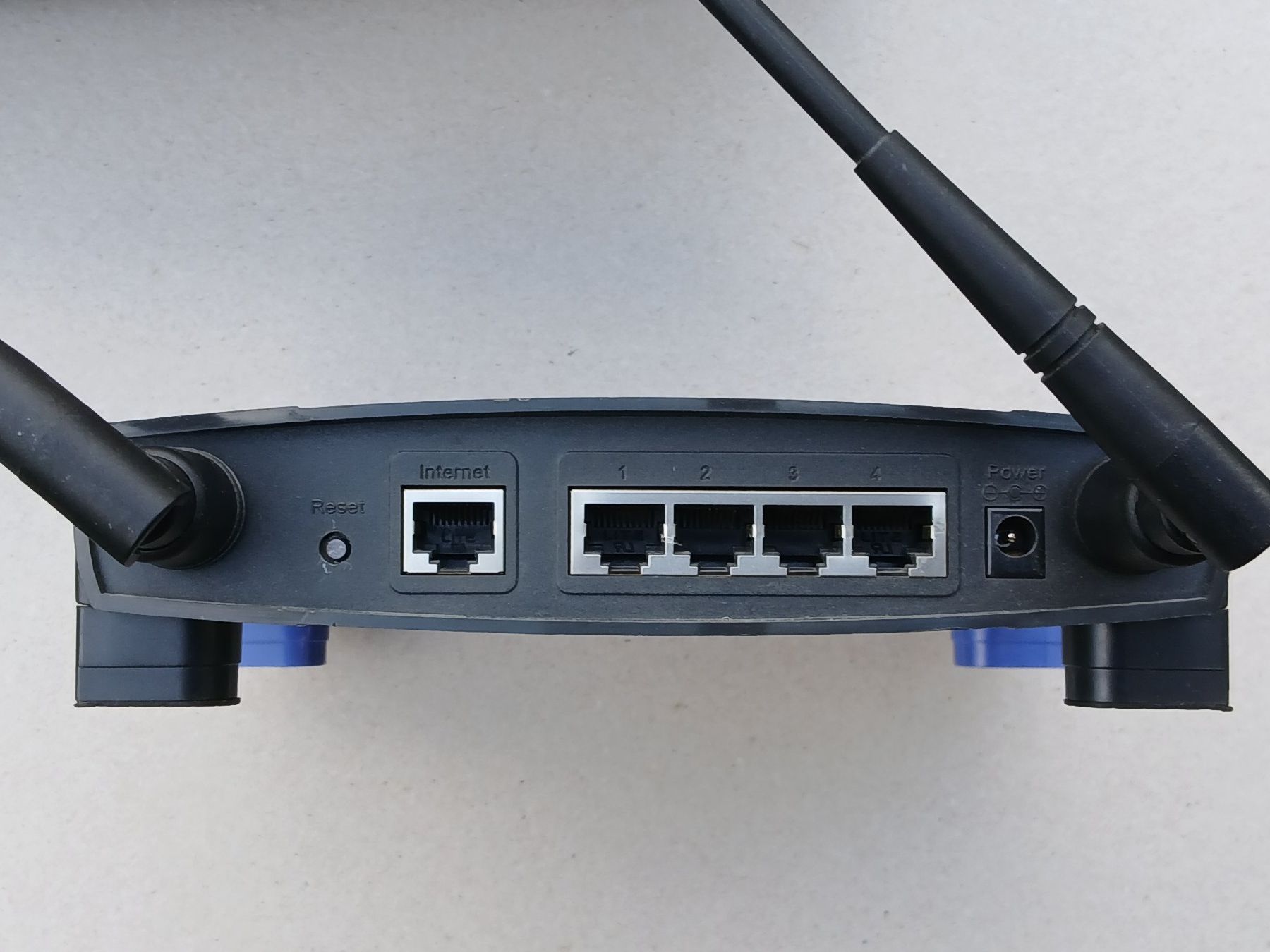 Linksys Modem & Router: WLAN Router Linksys (Cisco) WRT54GL – Usato da Auswil venduto da Rudi60 1