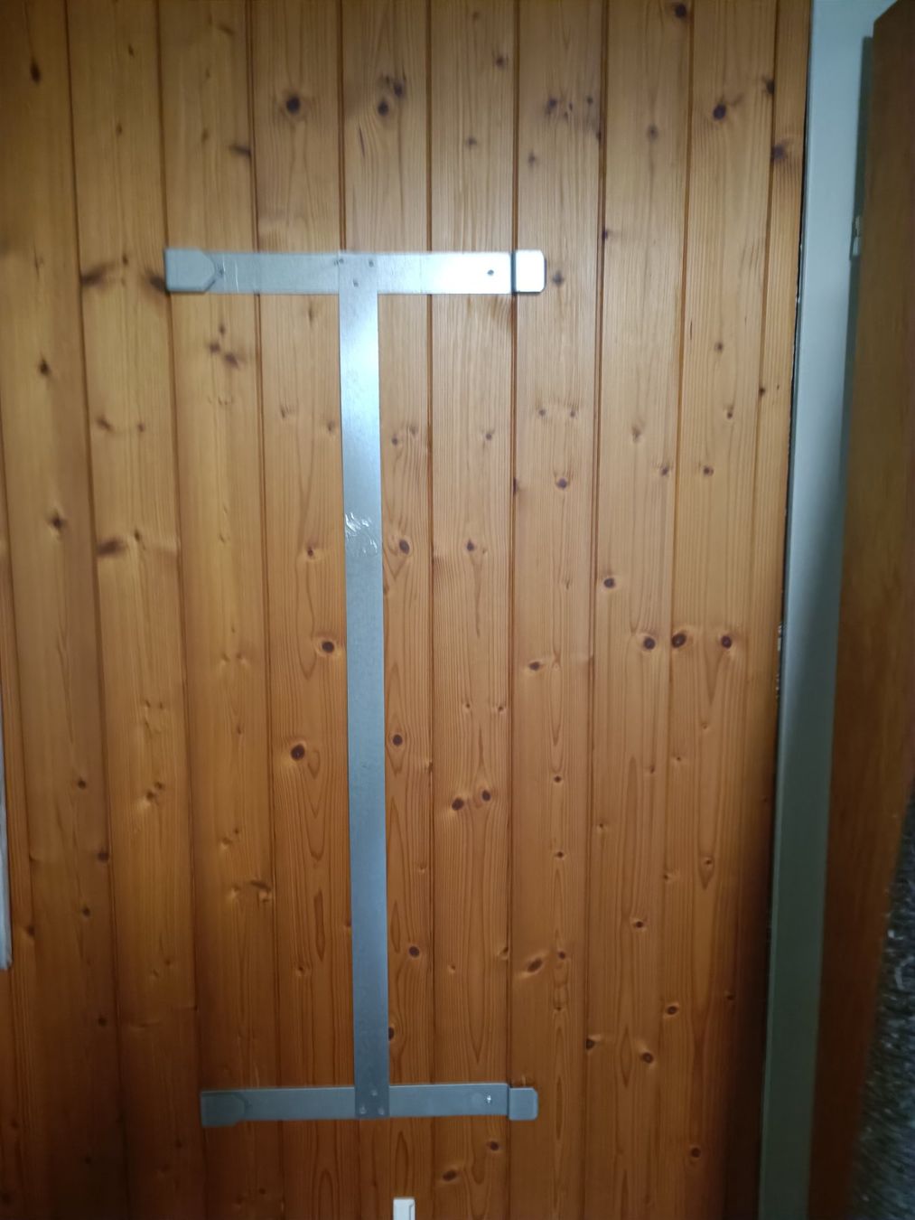 Radiatori: Infrarot Heizpaneel – Usato da Oberwil b. Büren venduto da nero046 1