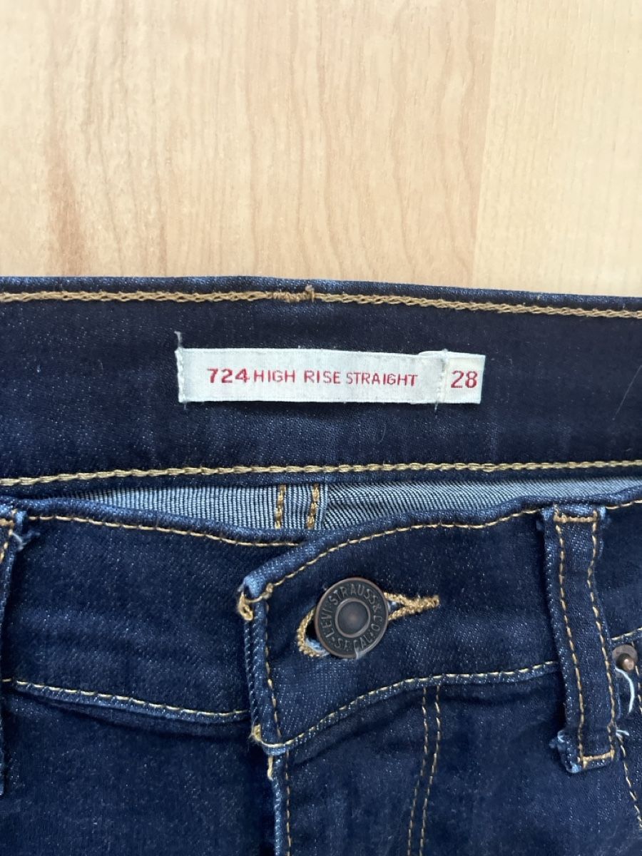 Levi's Jeans: Levis Jeans – Usato da St. Gallen venduto da cor_c9lz 1