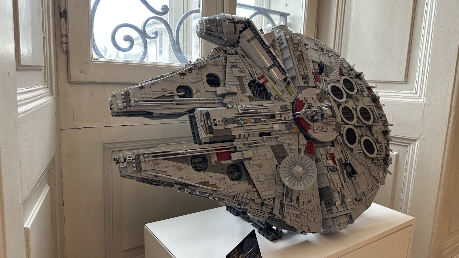 Lego Baukästen: Lego falcon millenium UCS 75192 – Gebraucht aus Fribourg von Raphael-I 2