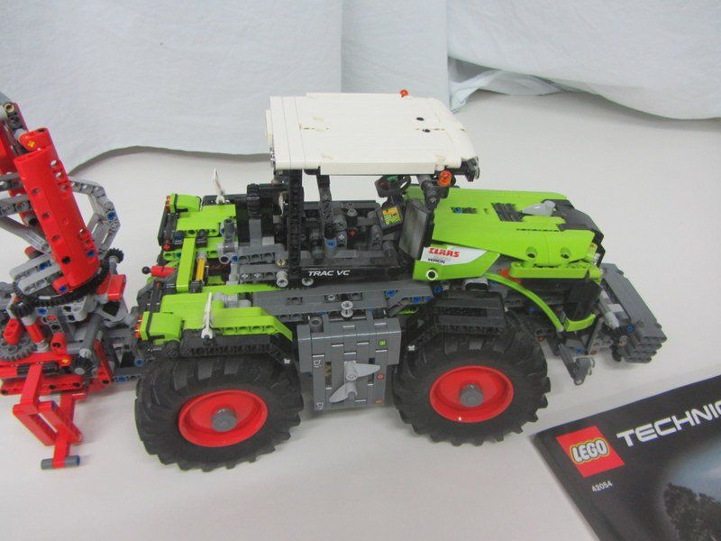 Lego Baukästen: Lego Technik 42054 " CLAAS XERION 5000 TRAC VC " – Gebraucht aus Kreuzlingen von Han-Solo-68 2