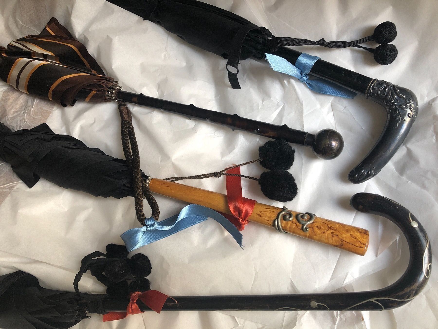 Ombrelli: Lot: 4 antike Schirme. – Usato da Wald ZH venduto da mlnt 1