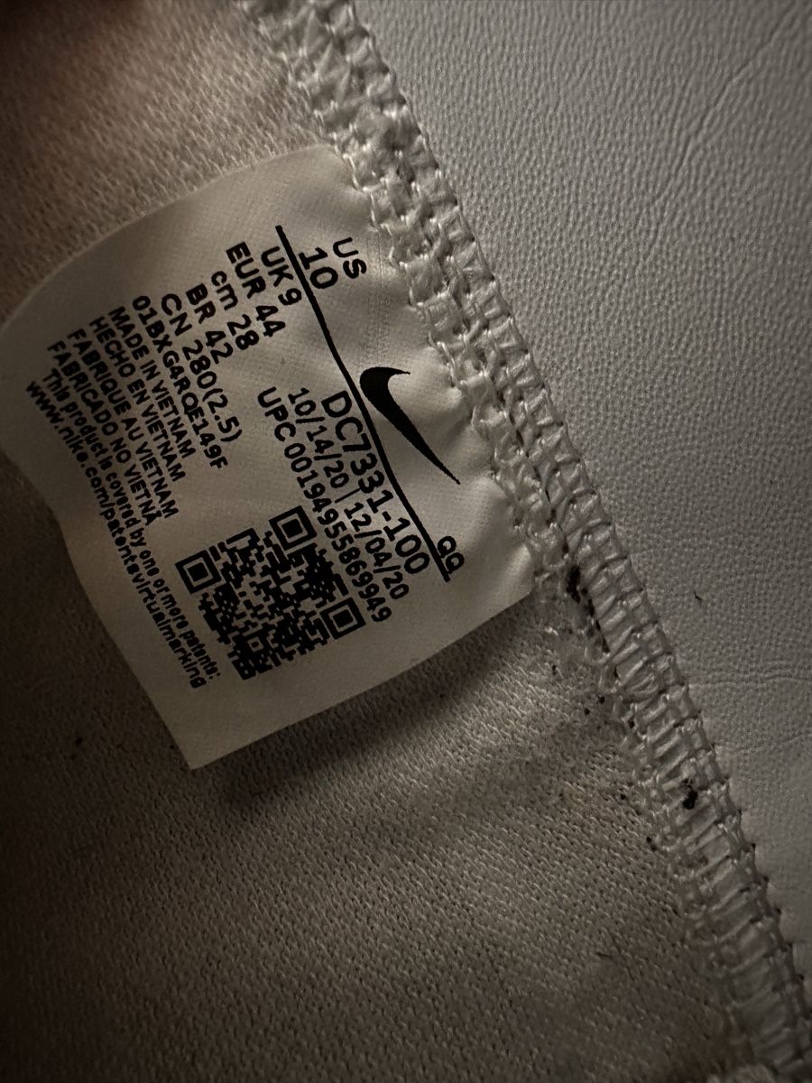 Nike Scarpe da uomo: Nike Herrenshuhe grösse 44 – Usato da Höri venduto da EverythingForSale 4
