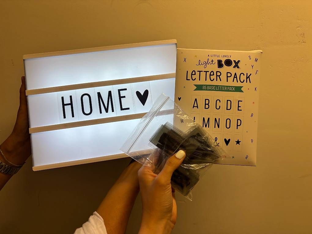 Tutte le decorazioni: Batterie Licht Box mit Buchstaben – Usato da Meilen venduto da larakuppel 1