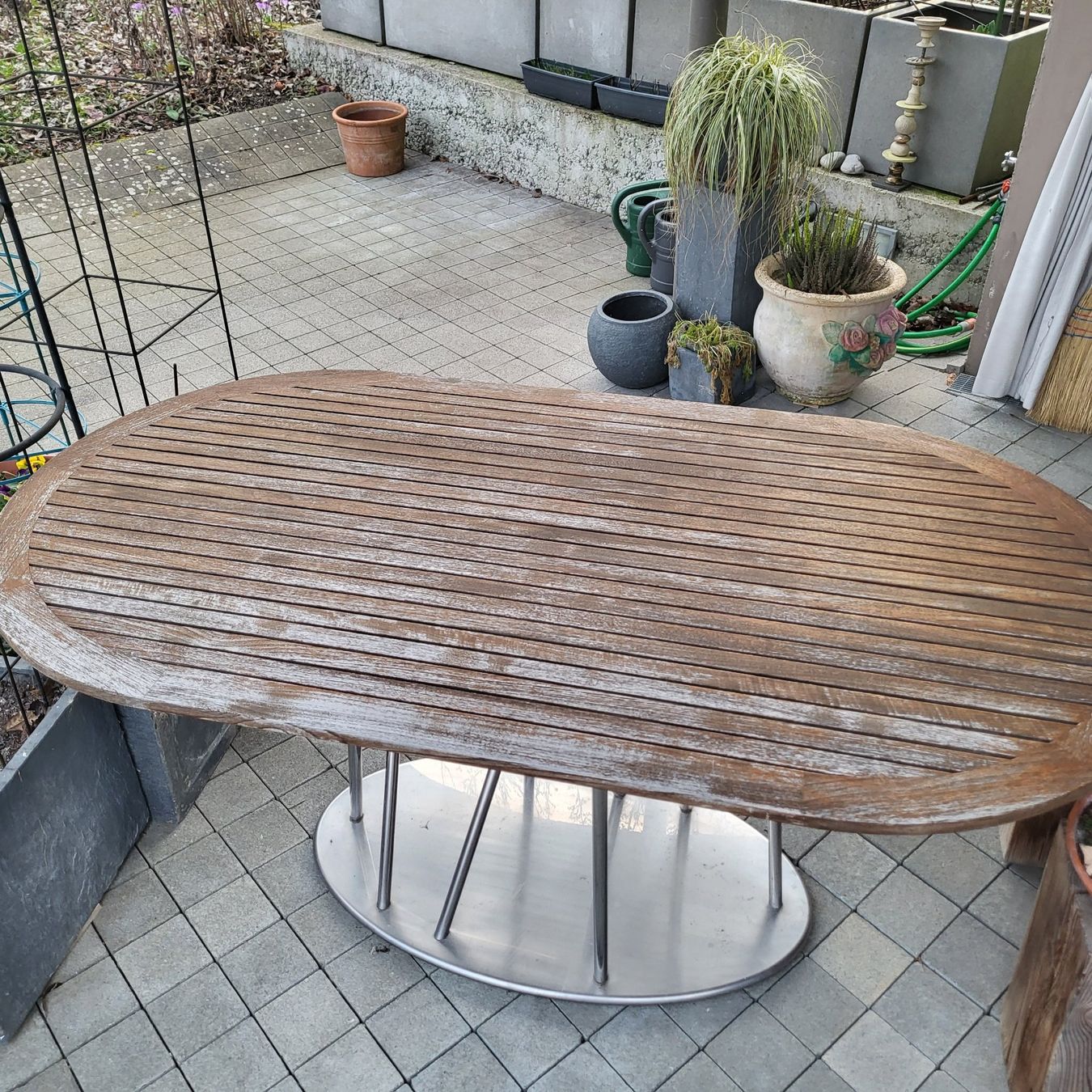Tavoli: Gartentisch Designerstück – Usato da Winterthur venduto da mar_5hf6
