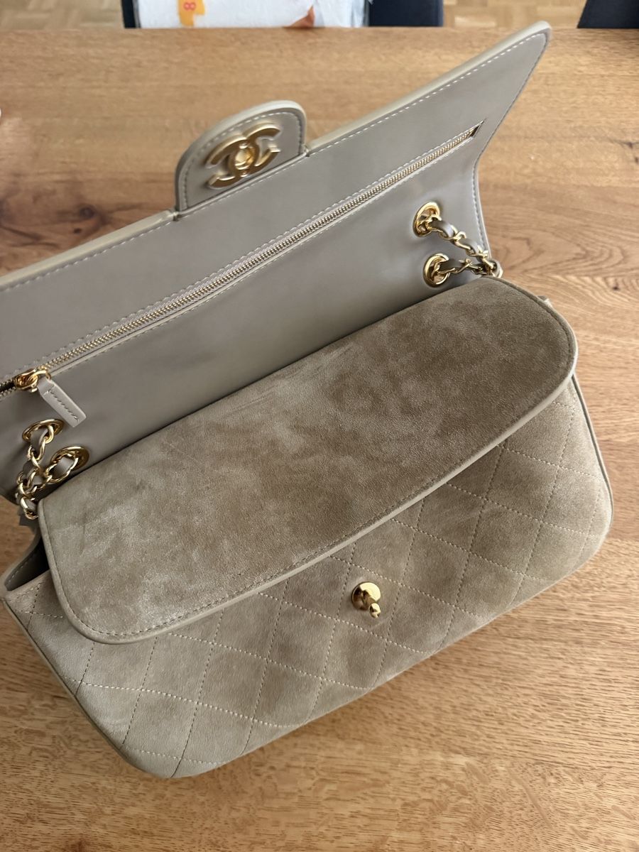 Sacs femmes: Guilted Suede Hand / Schulter tasche – Neuf avec emballage d'origine à Jona par Dearr 5