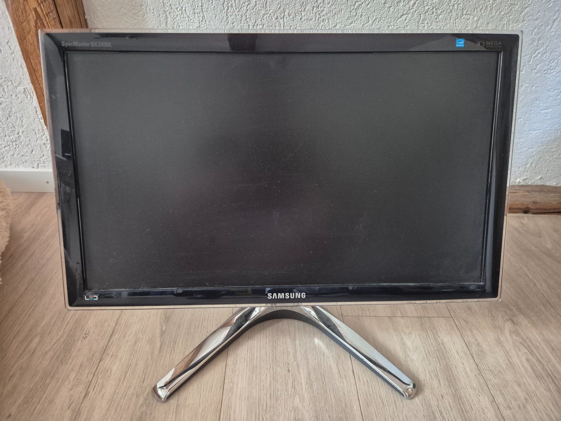 Samsung Monitor: Monitor Samsung 23 Zoll – Usato da Buchs SG venduto da paulyD2013