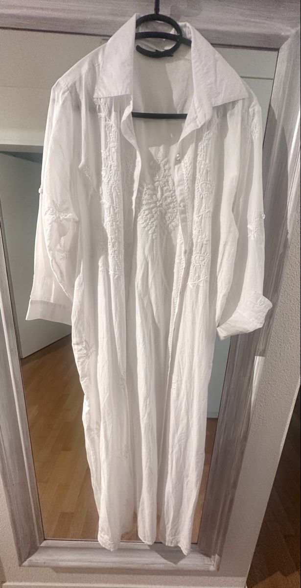 Tuniques: Strandtunika weiss – Neuf (Voir description) à Kriens par Pilatu