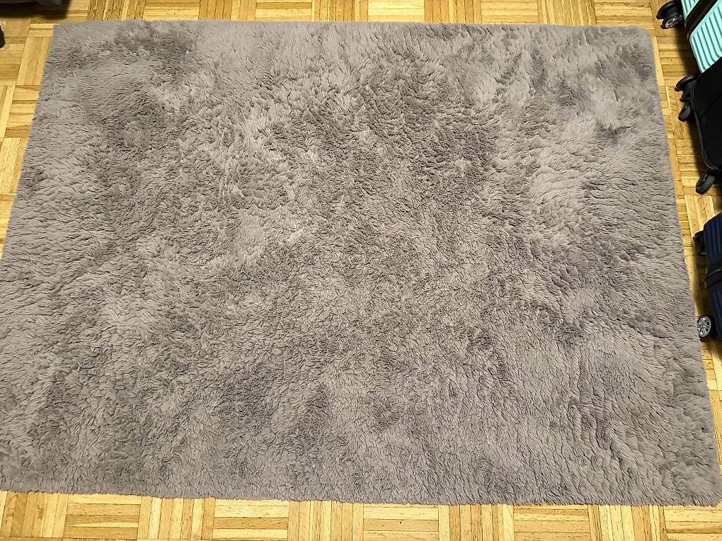 Tappeti: Flauschiger Teppich, Top Zustand – Usato da Glattbrugg venduto da mir_vx2c 1
