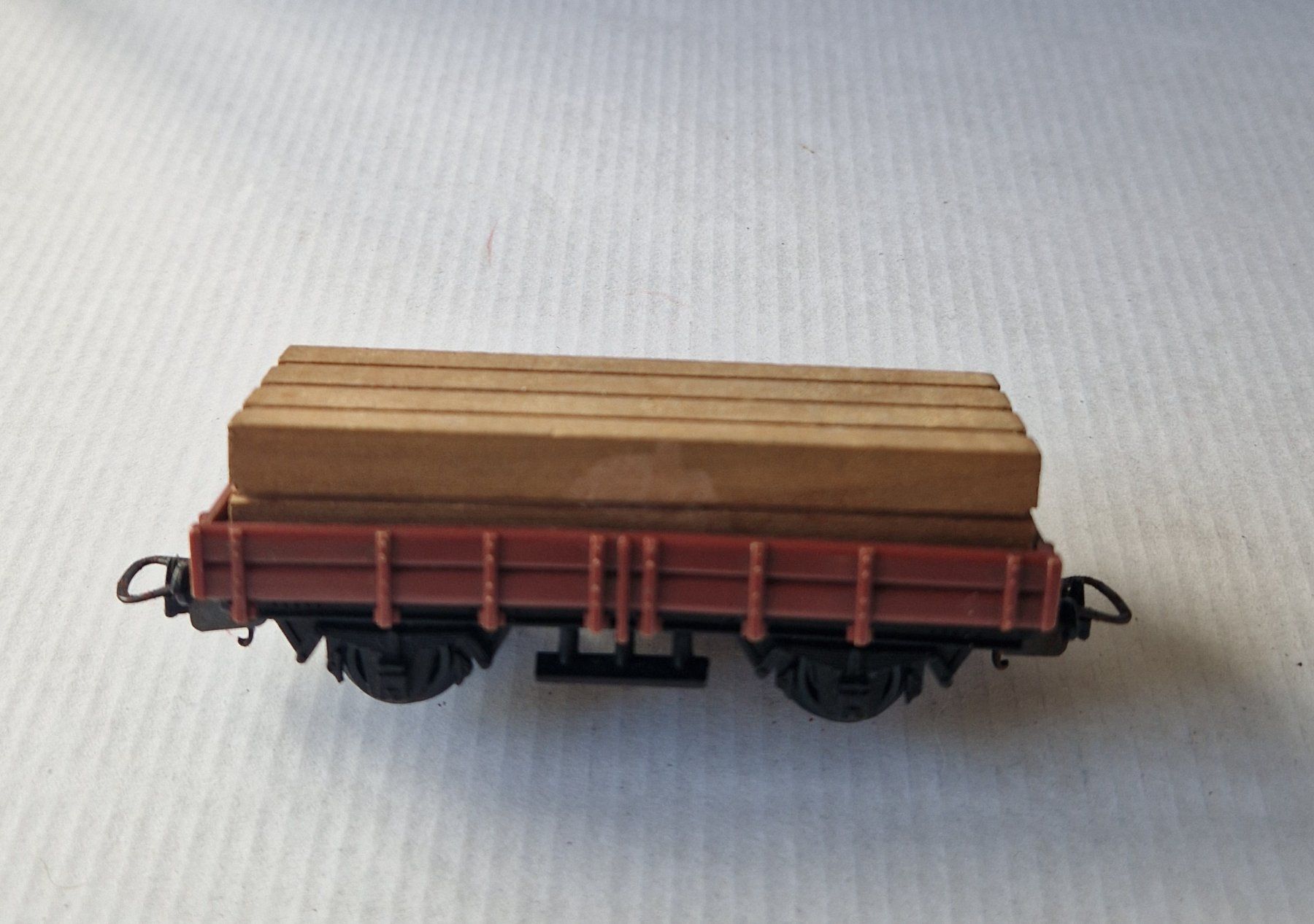 Lima Modellini di ferrovie: Lima Express E880, Vintage Modelleisenbahn Set, Spur H0 – Usato da Nänikon venduto da kriki 3