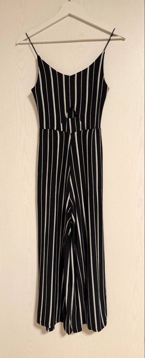 Jumpsuits: Damen Jumpsuit Grösse S neu – Neuf (Voir description) à Zeiningen par viv_5kfy