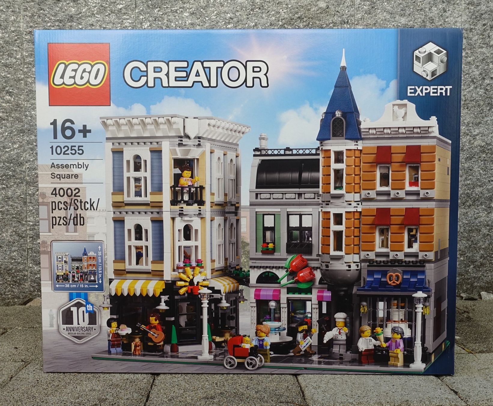 Lego Giocattoli: Lego 10255 Stadtleben NEU OVP – Nuovo e nell'imballaggio originale da Muttenz venduto da Bricktus