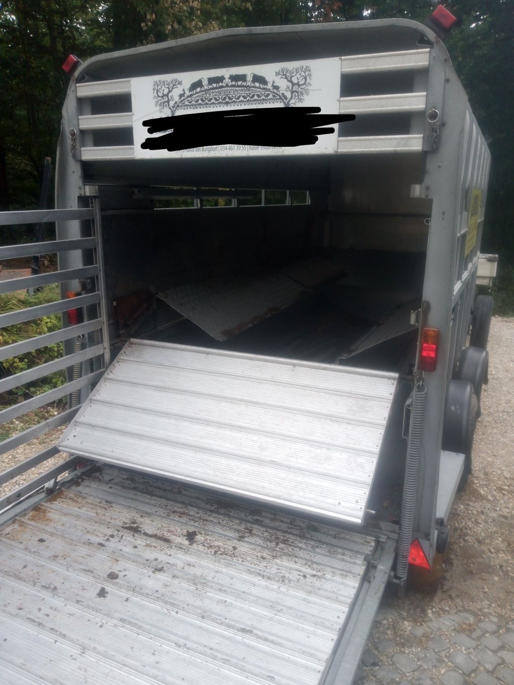Ifor Remorques: Viehtransporter Ifor Williams – Défectueux à Rüttenen par Dart4 3