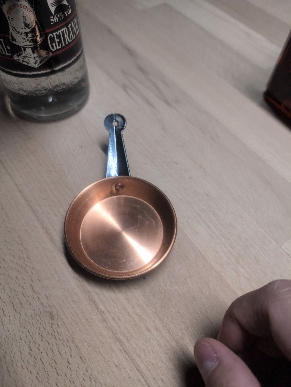 Spiritueux: Friesengeist Schnaps mit Kupferpfännchen 0.7L – Neuf (Voir description) à Schwarzenegg par Chiesa 2