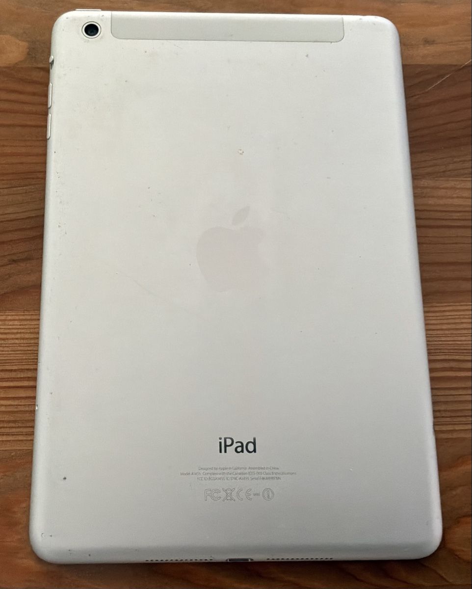 Apple Tablettes PC: iPad mini 32GB, Silber, WIFI+Cellular – D'occasion à Matten b. Interl. par The_blue 1