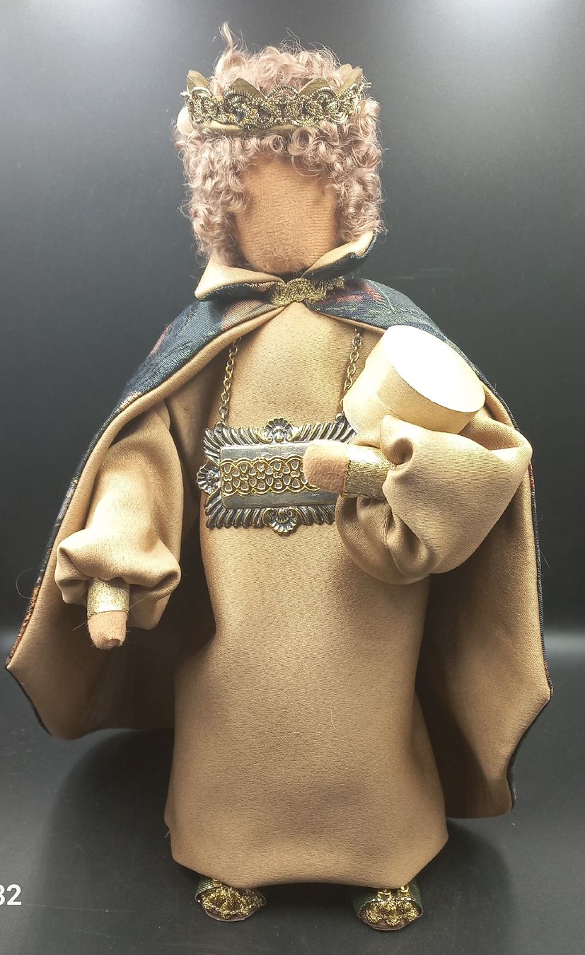 Statuette: Schwarzenberger Krippenfigur König – Usato da Lachen SZ venduto da jimmygoal13 9