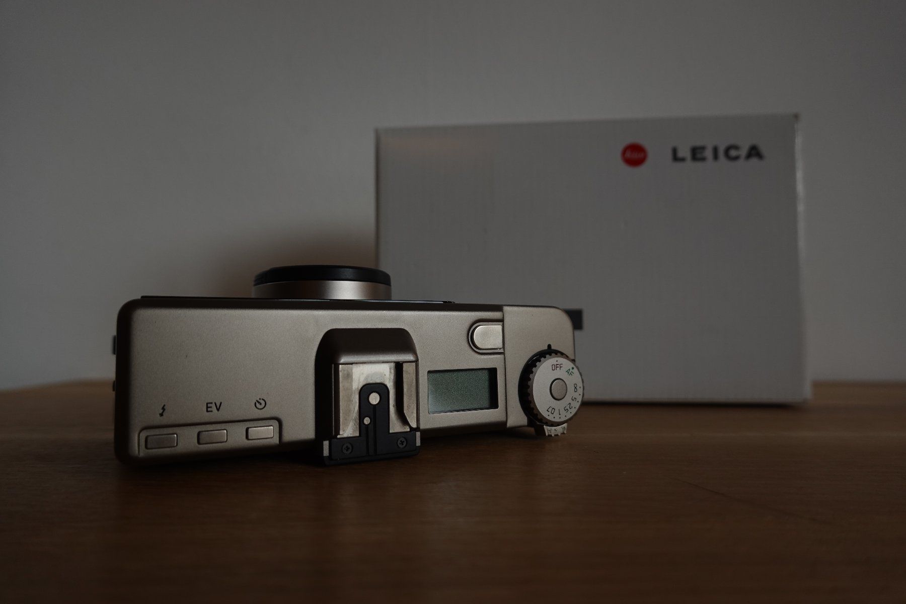 Leica Fotocamera: Leica Minilux Zoom - Titan – Nuovo e nell'imballaggio originale da Fribourg venduto da mar_9vlt 7