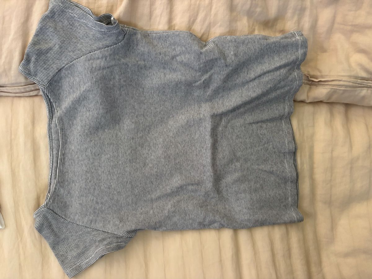 Bershka T-Shirts: Tshirts – Gebraucht aus Wädenswil von Gagegia 4